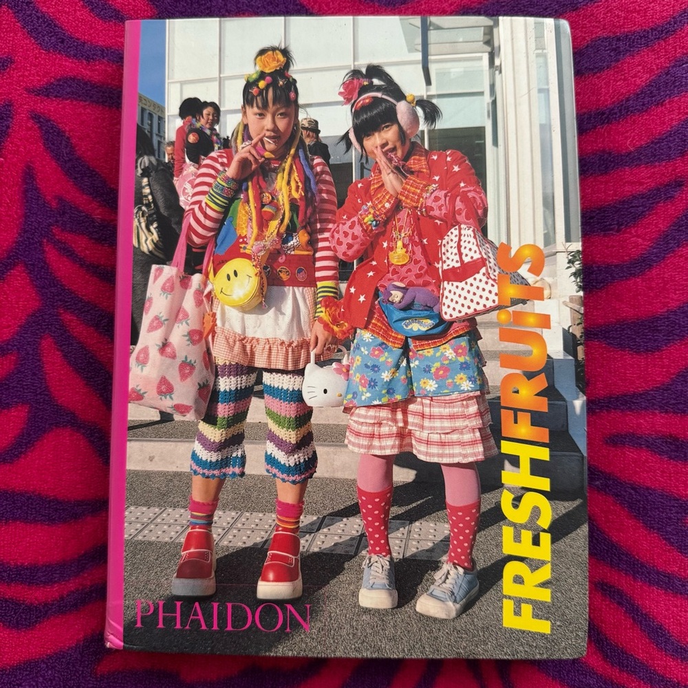 2001 FRESH FRUiTS Photo Book Japan Street Style Fashion Harajuku Y2K